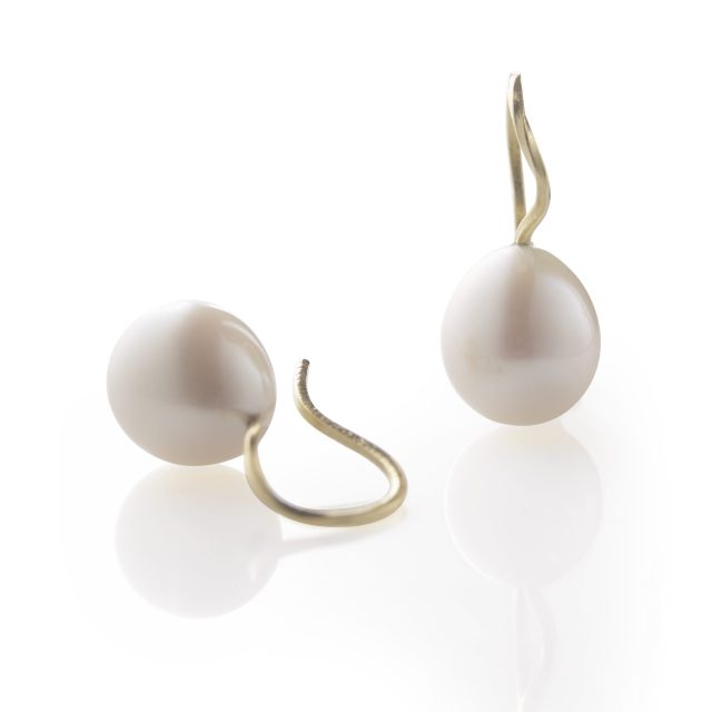 Kaprifol Earing Pearl
